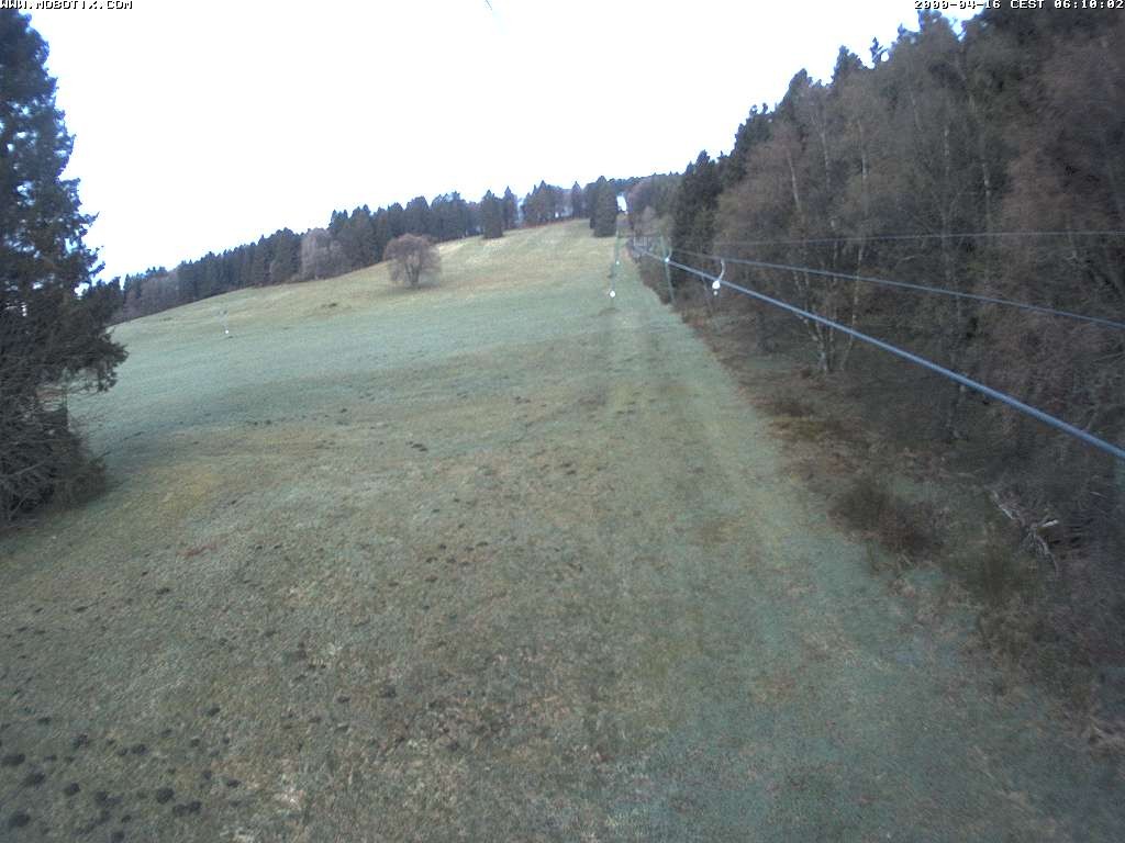 Archived image Webcam Eschenberglifte Niedersfeld the slope