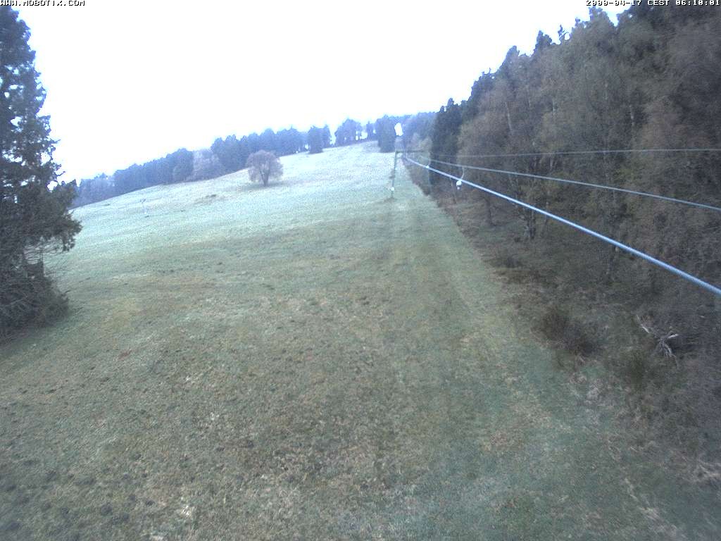 Archiv Foto Webcam Eschenberglifte Niedersfeld Blick auf die Piste