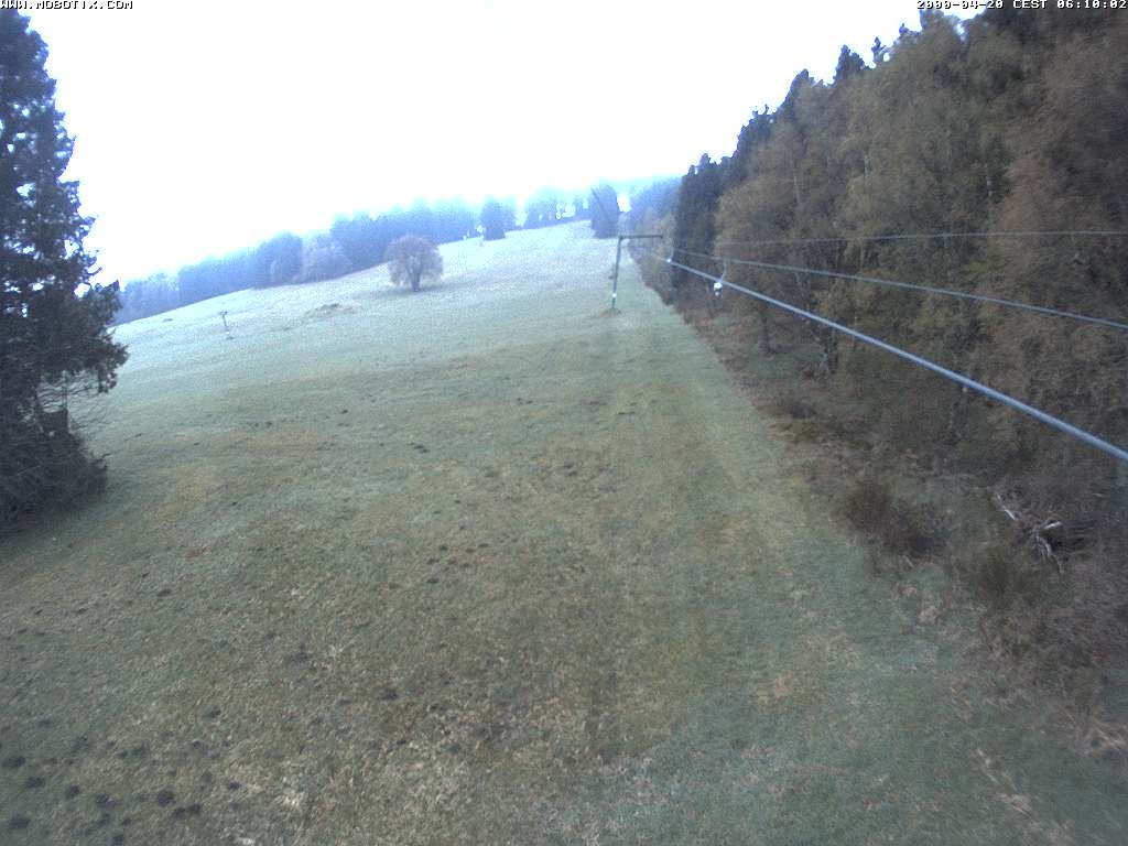 Archiv Foto Webcam Eschenberglifte Niedersfeld Blick auf die Piste