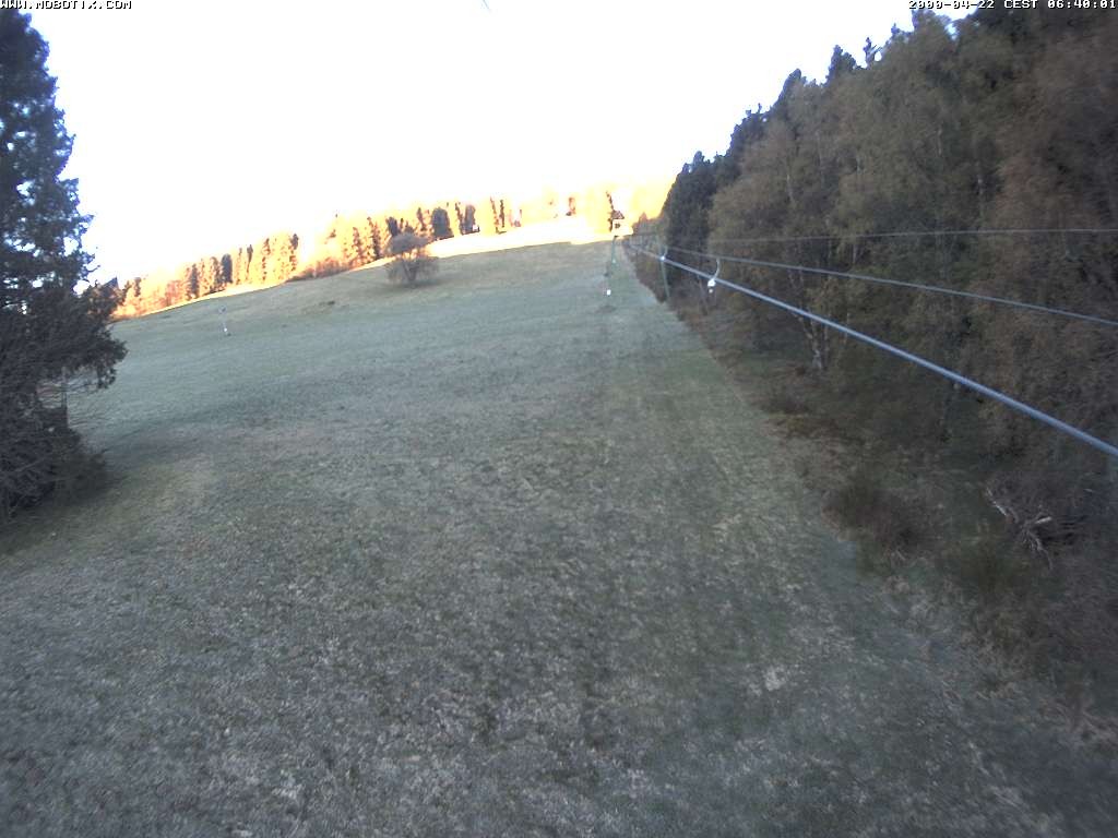 Archiv Foto Webcam Eschenberglifte Niedersfeld Blick auf die Piste