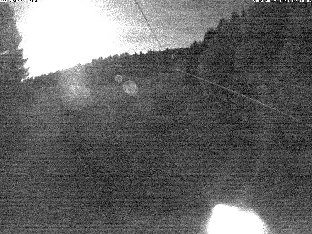 Archiv Foto Webcam Eschenberglifte Niedersfeld Blick auf die Piste