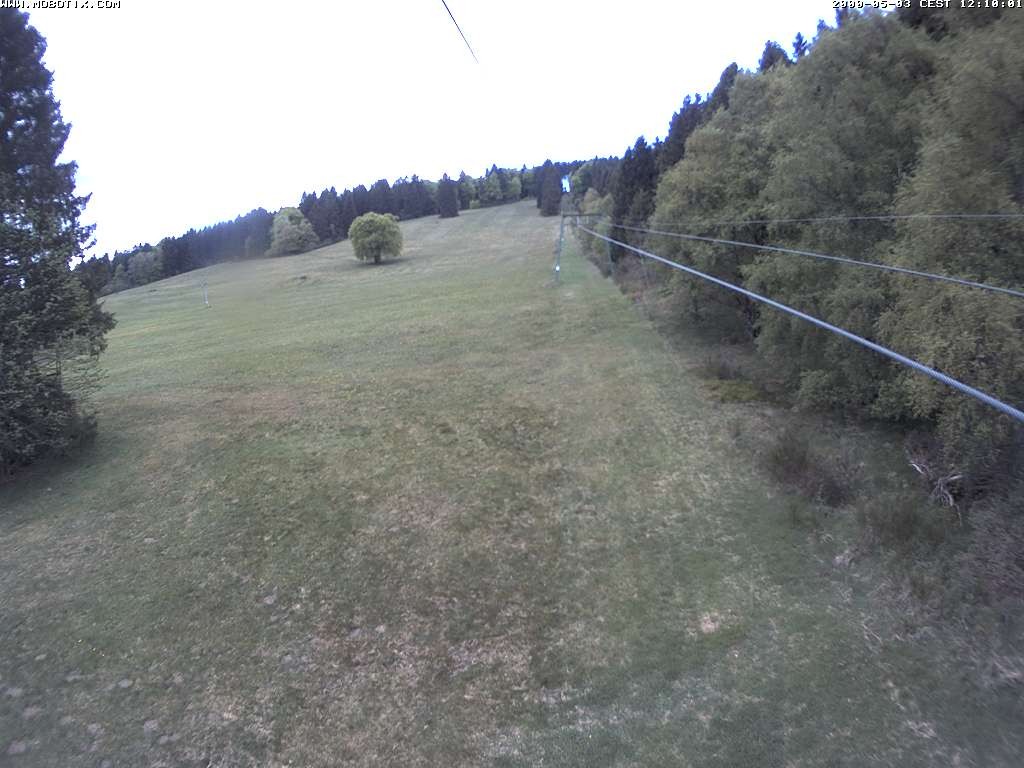 Archiv Foto Webcam Eschenberglifte Niedersfeld Blick auf die Piste