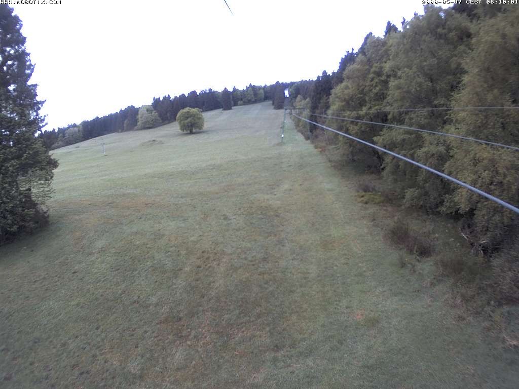 Archived image Webcam Eschenberglifte Niedersfeld the slope