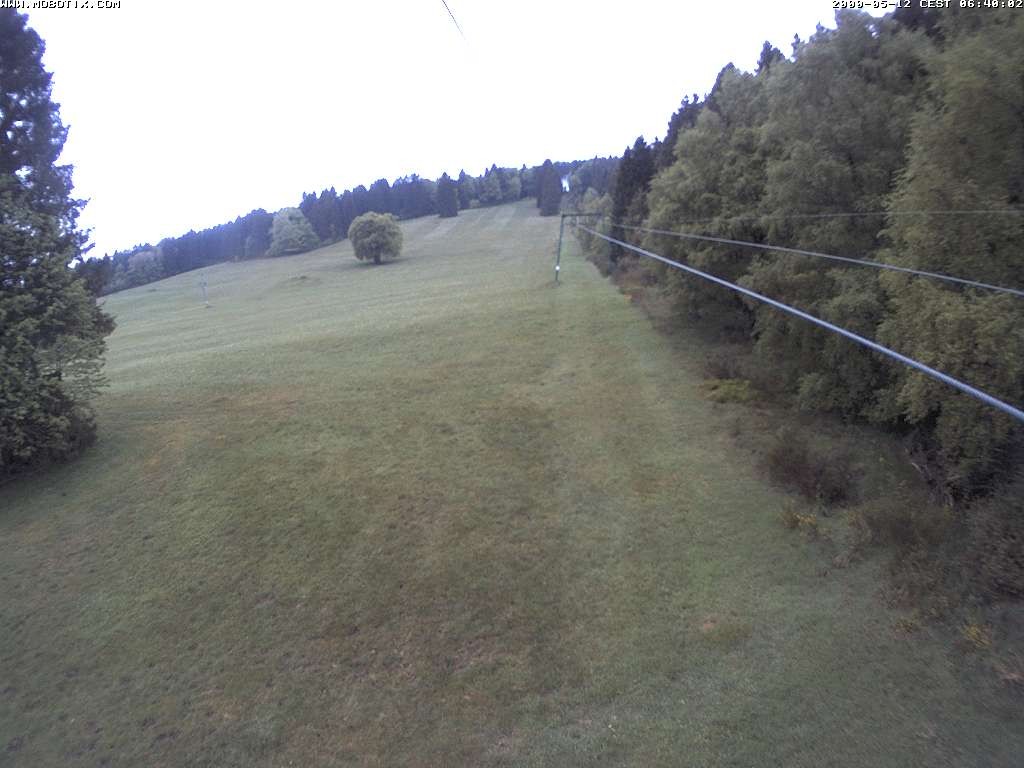 Archiv Foto Webcam Eschenberglifte Niedersfeld Blick auf die Piste