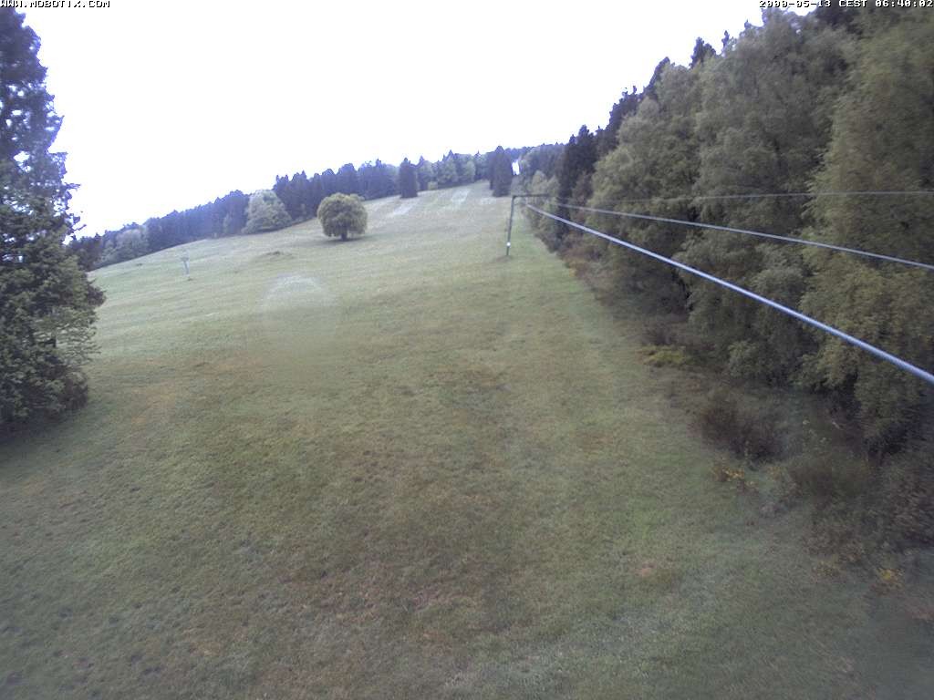 Archiv Foto Webcam Eschenberglifte Niedersfeld Blick auf die Piste