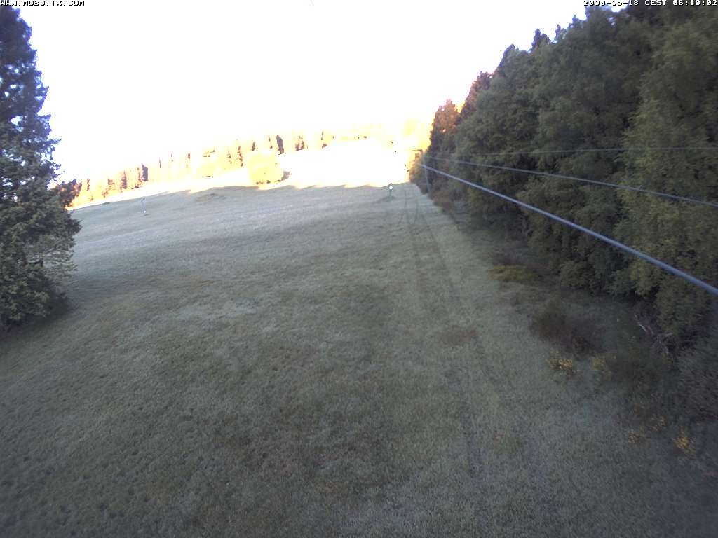 Archiv Foto Webcam Eschenberglifte Niedersfeld Blick auf die Piste