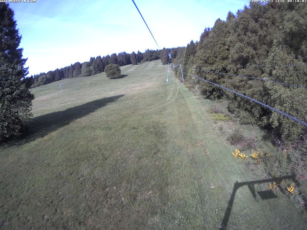Archiv Foto Webcam Eschenberglifte Niedersfeld Blick auf die Piste