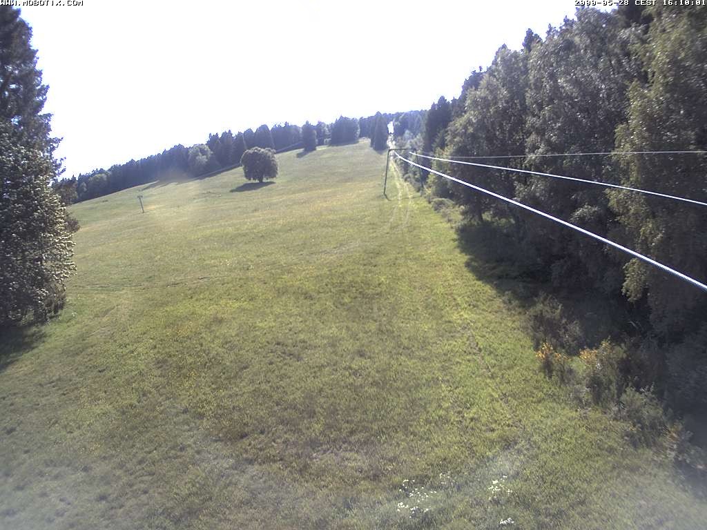 Archiv Foto Webcam Eschenberglifte Niedersfeld Blick auf die Piste