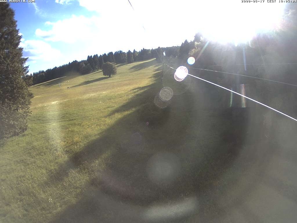 Archiv Foto Webcam Eschenberglifte Niedersfeld Blick auf die Piste