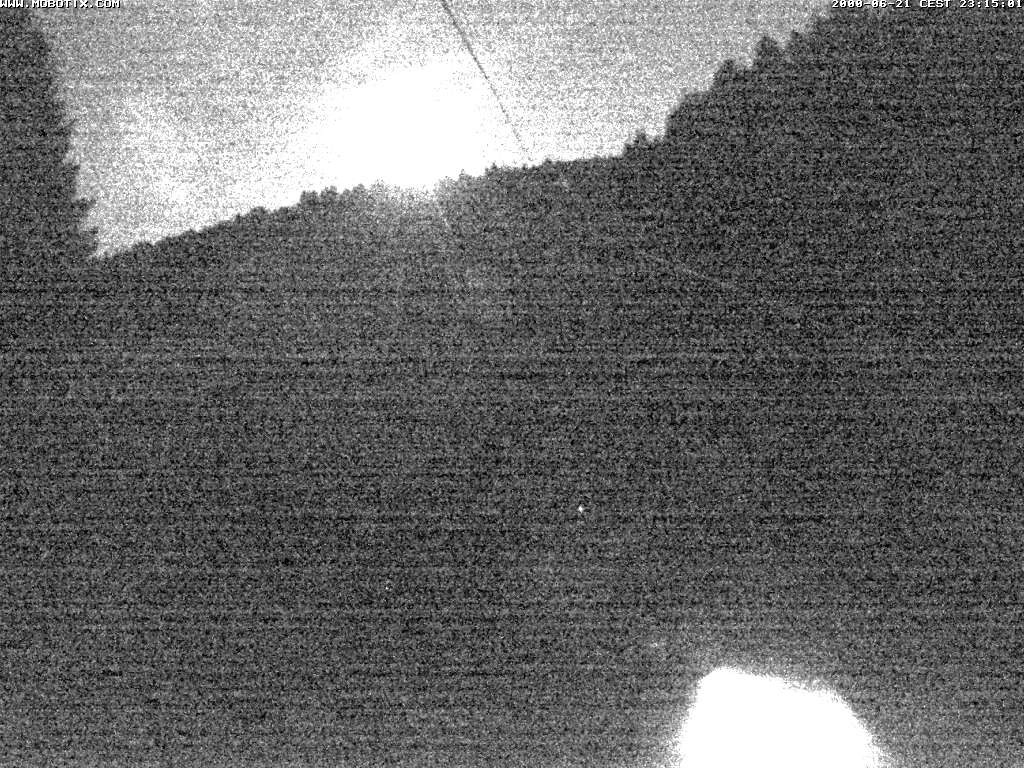 Archived image Webcam Eschenberglifte Niedersfeld the slope