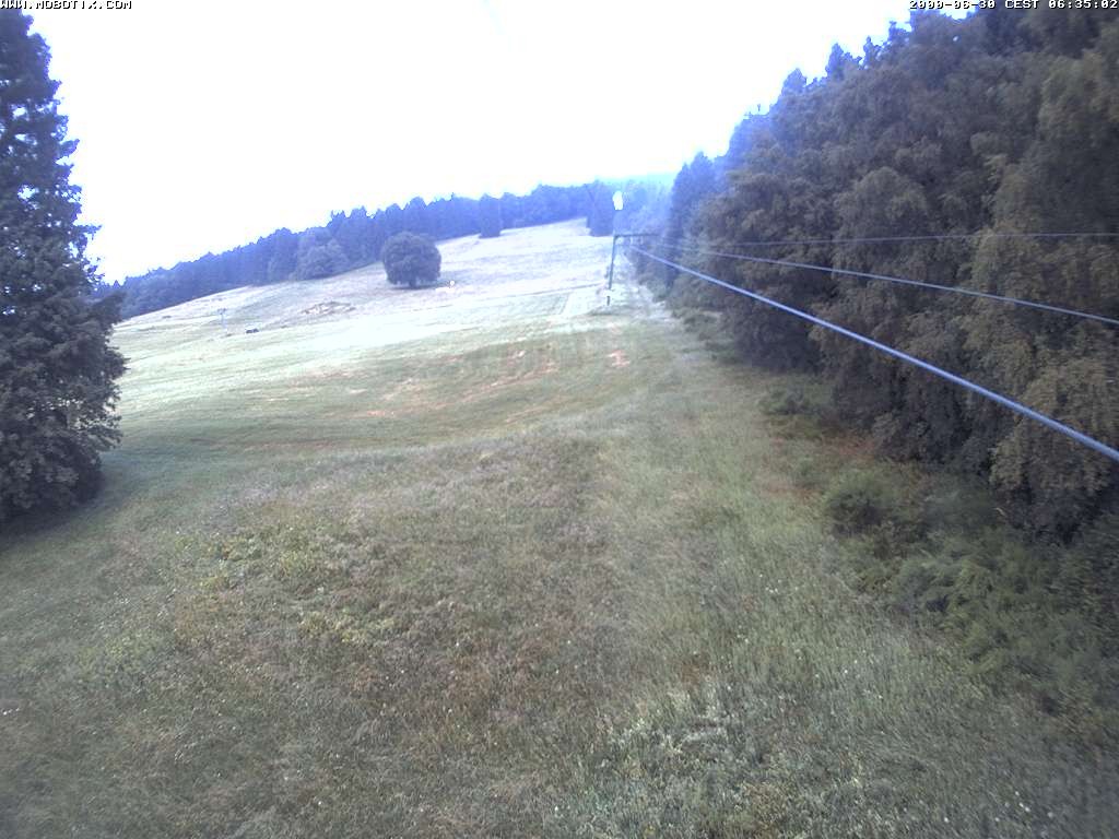 Archiv Foto Webcam Eschenberglifte Niedersfeld Blick auf die Piste