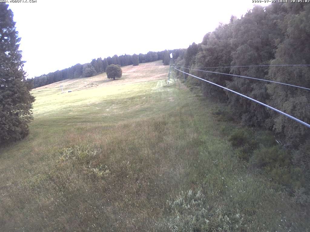 Archiv Foto Webcam Eschenberglifte Niedersfeld Blick auf die Piste