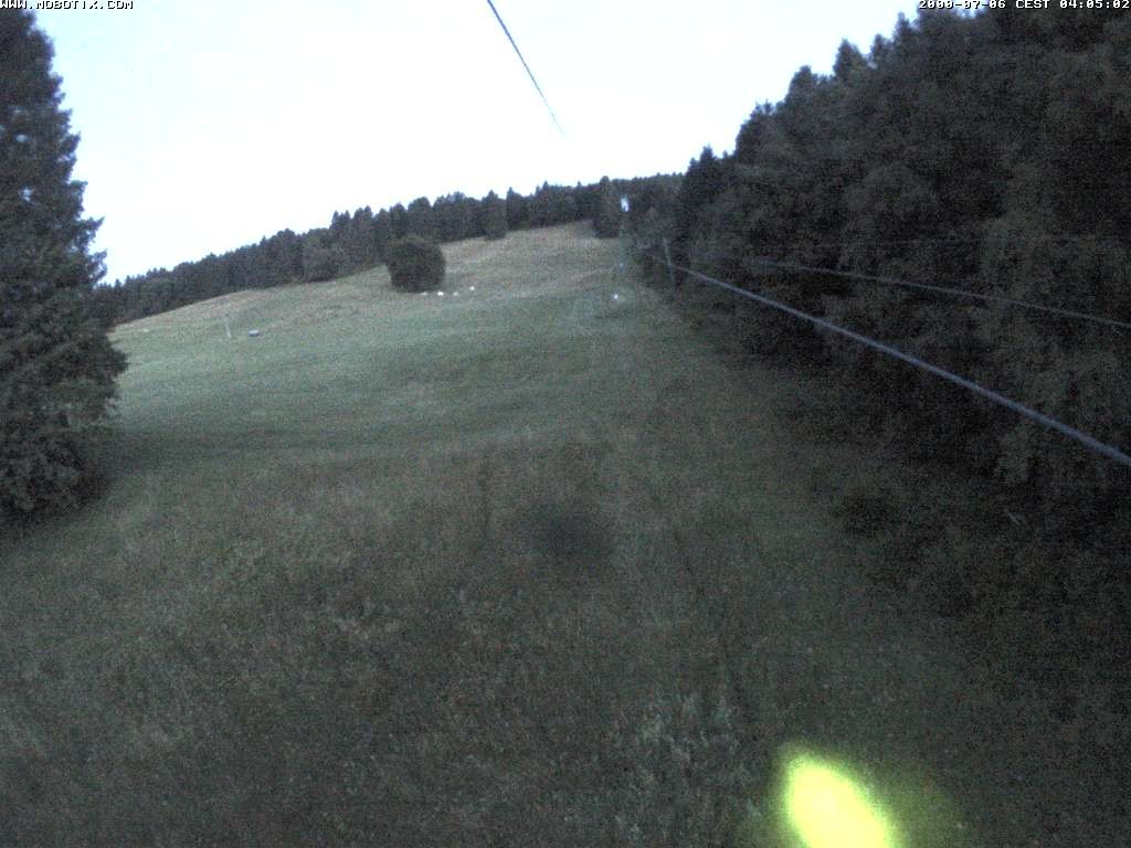 Archived image Webcam Eschenberglifte Niedersfeld the slope