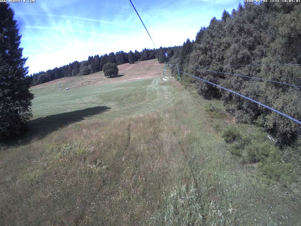 Archived image Webcam Eschenberglifte Niedersfeld the slope