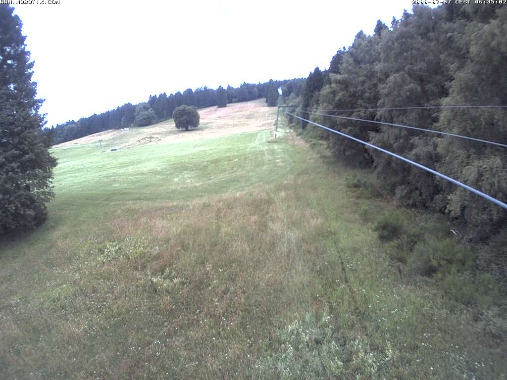 Archiv Foto Webcam Eschenberglifte Niedersfeld Blick auf die Piste