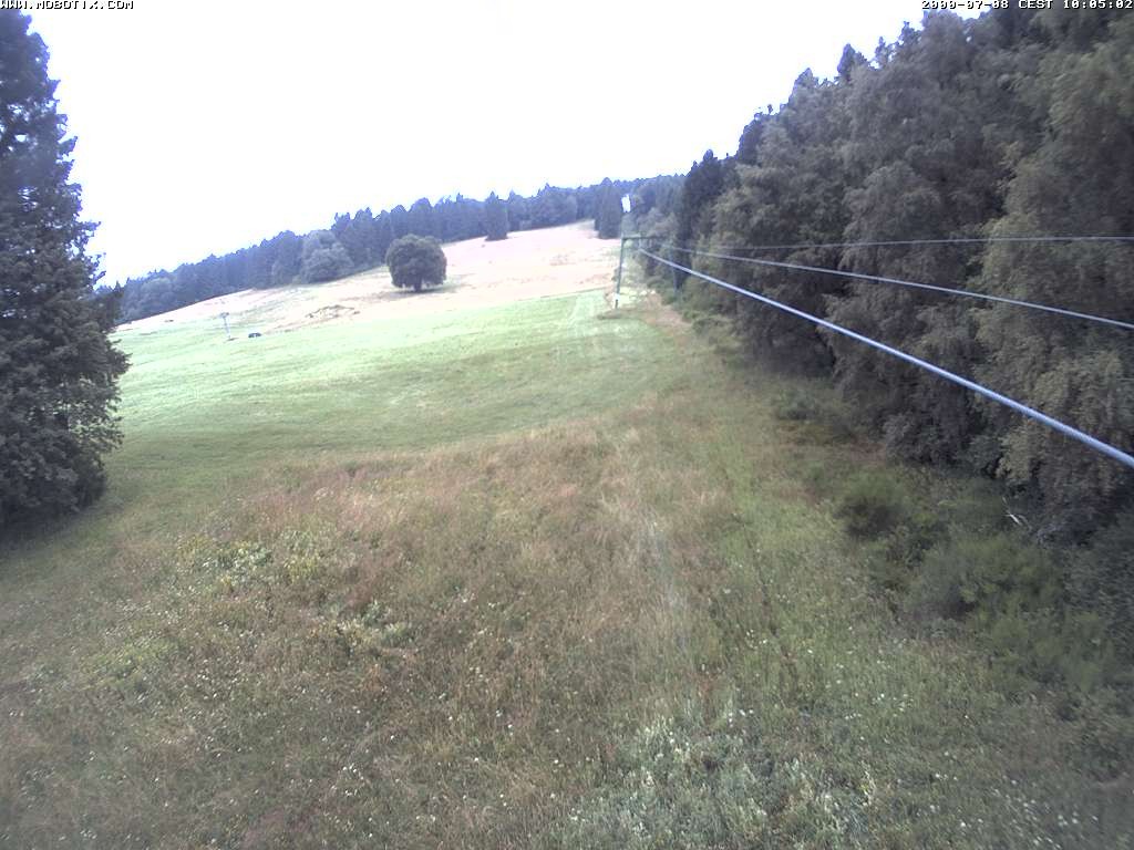 Archived image Webcam Eschenberglifte Niedersfeld the slope