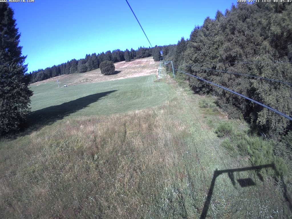 Archived image Webcam Eschenberglifte Niedersfeld the slope