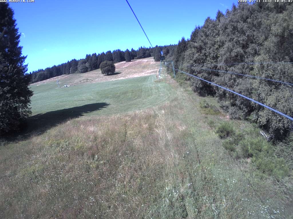 Archived image Webcam Eschenberglifte Niedersfeld the slope
