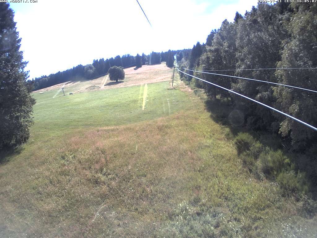 Archived image Webcam Eschenberglifte Niedersfeld the slope