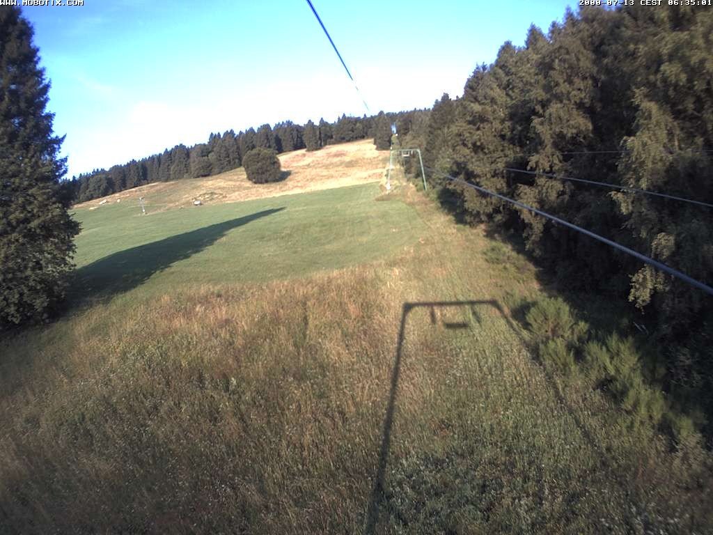 Archiv Foto Webcam Eschenberglifte Niedersfeld Blick auf die Piste