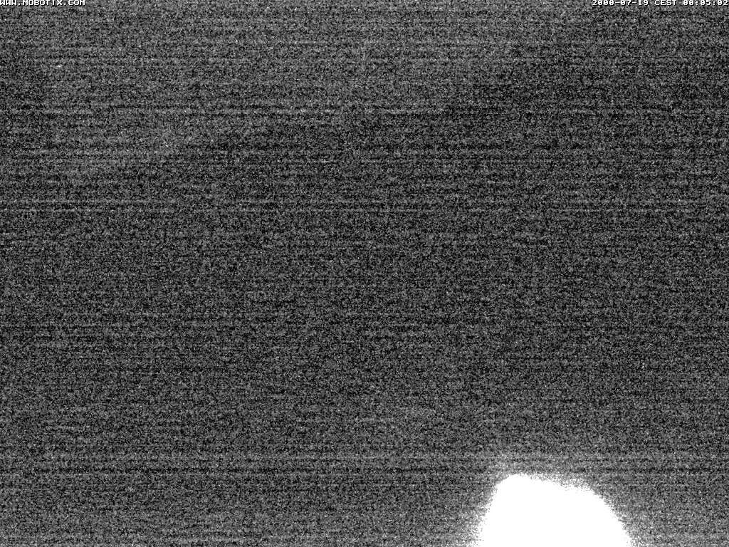 Archiv Foto Webcam Eschenberglifte Niedersfeld Blick auf die Piste