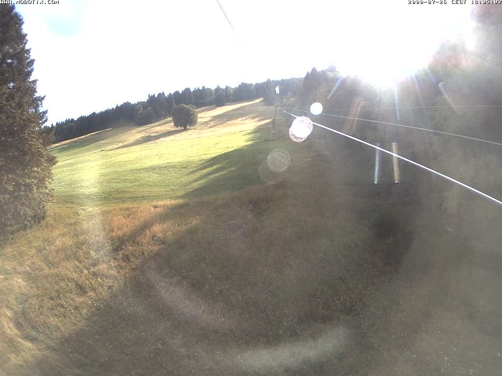 Archiv Foto Webcam Eschenberglifte Niedersfeld Blick auf die Piste