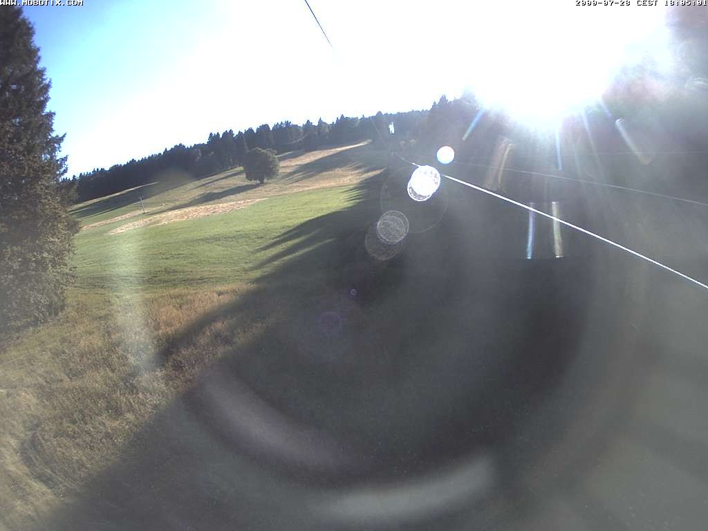 Archiv Foto Webcam Eschenberglifte Niedersfeld Blick auf die Piste