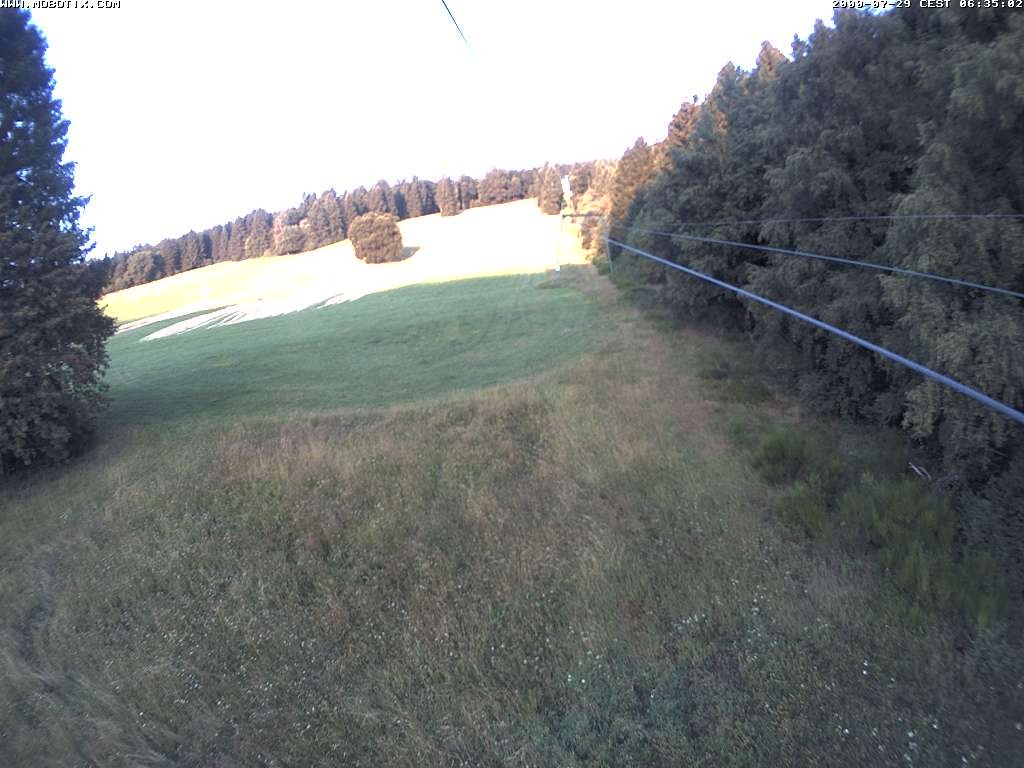 Archiv Foto Webcam Eschenberglifte Niedersfeld Blick auf die Piste