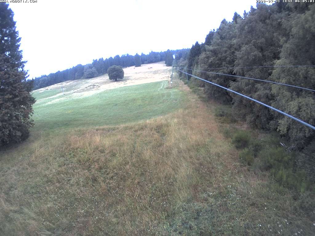 Archiv Foto Webcam Eschenberglifte Niedersfeld Blick auf die Piste