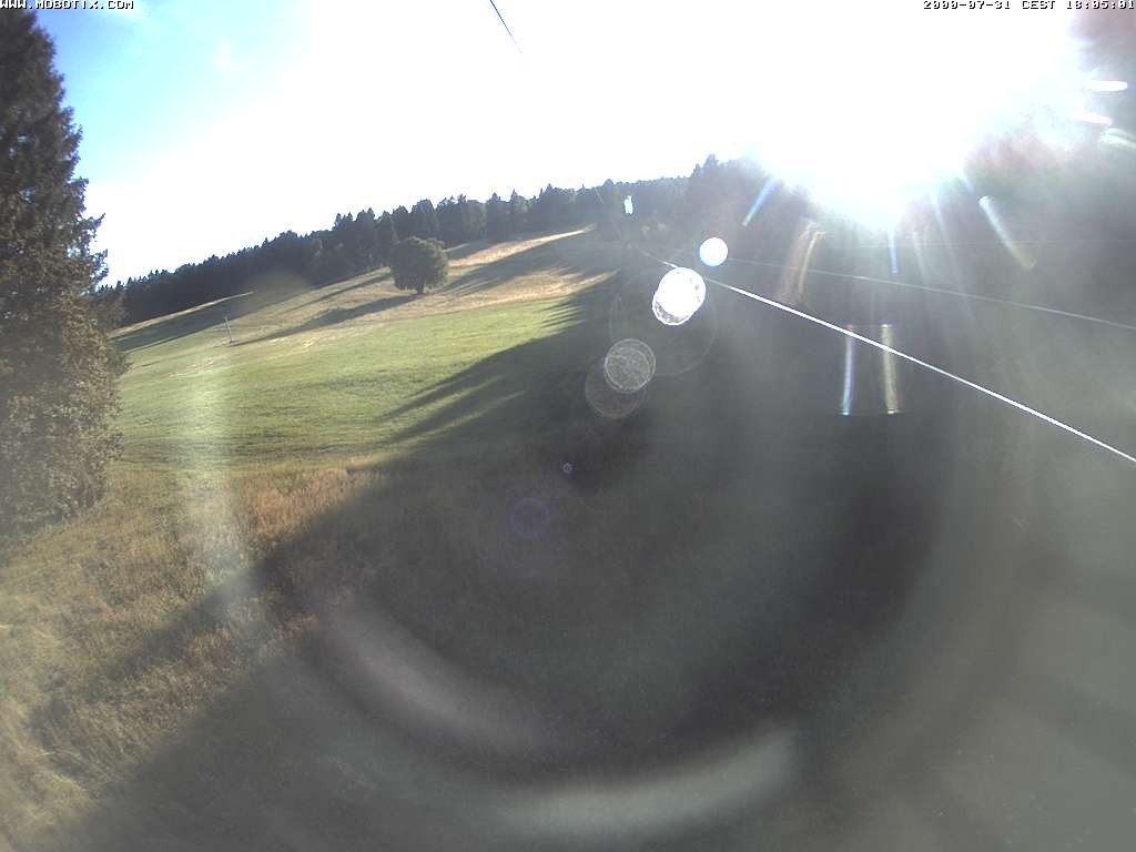Archived image Webcam Eschenberglifte Niedersfeld the slope