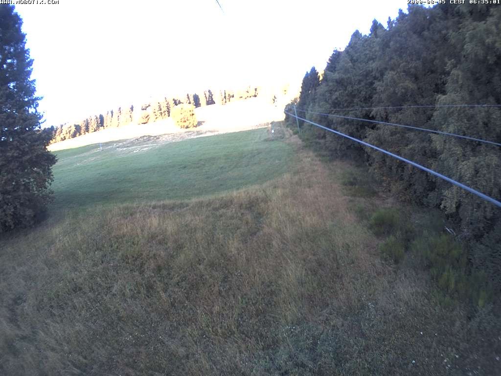 Archived image Webcam Eschenberglifte Niedersfeld the slope