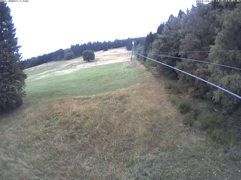 Archived image Webcam Eschenberglifte Niedersfeld the slope