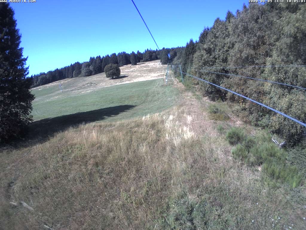 Archived image Webcam Eschenberglifte Niedersfeld the slope