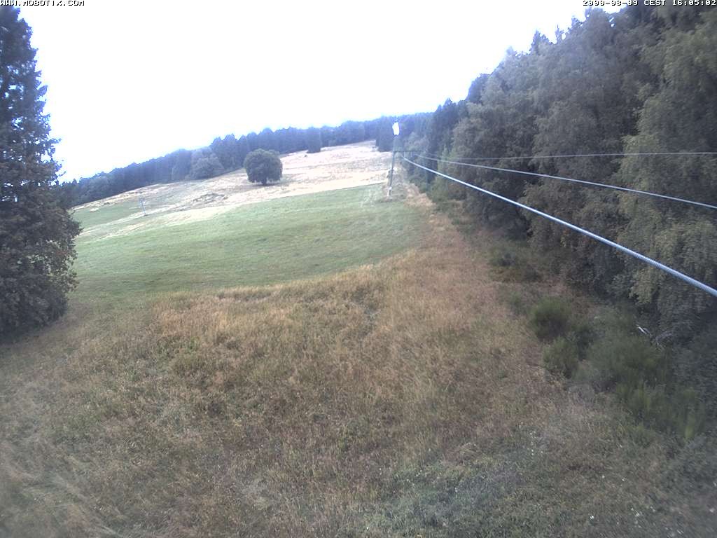 Archived image Webcam Eschenberglifte Niedersfeld the slope