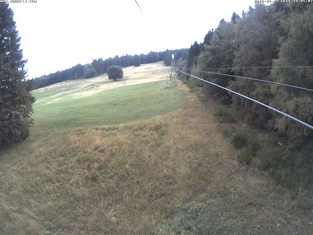 Archived image Webcam Eschenberglifte Niedersfeld the slope