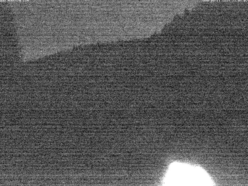 Archiv Foto Webcam Eschenberglifte Niedersfeld Blick auf die Piste