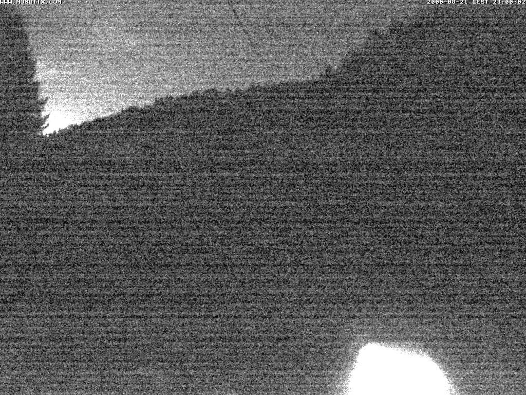 Archived image Webcam Eschenberglifte Niedersfeld the slope