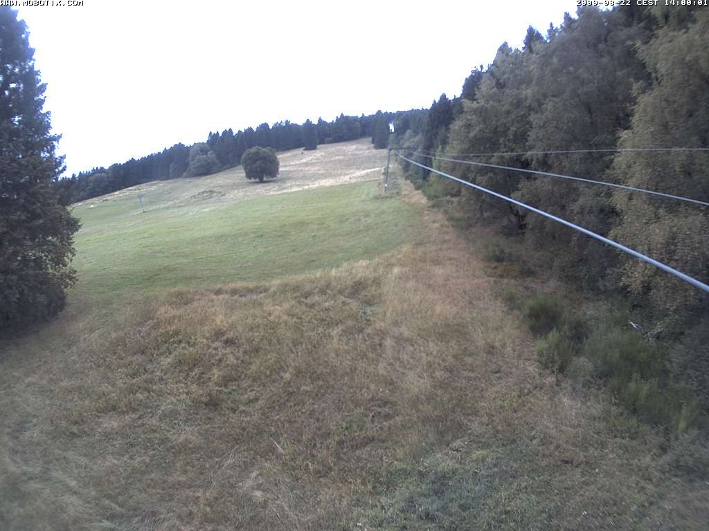 Archived image Webcam Eschenberglifte Niedersfeld the slope