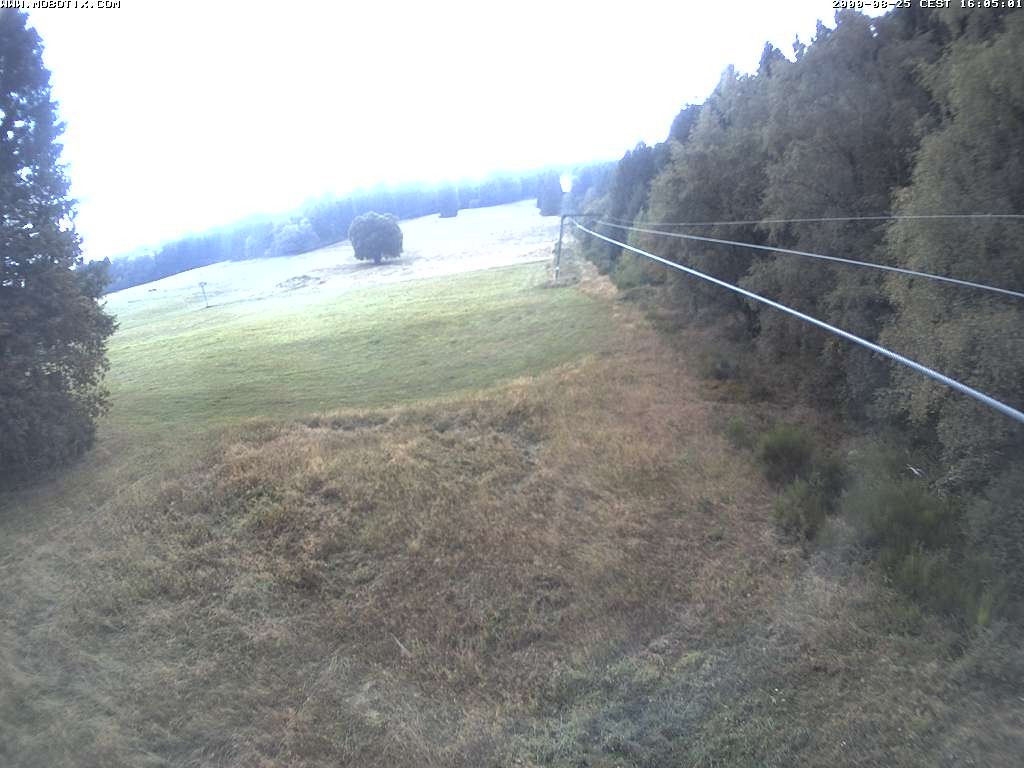 Archiv Foto Webcam Eschenberglifte Niedersfeld Blick auf die Piste