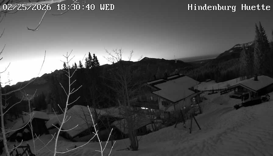 Archiv Foto Webcam Reit im Winkl: Hindenburghütte - Hemmersuppenalm