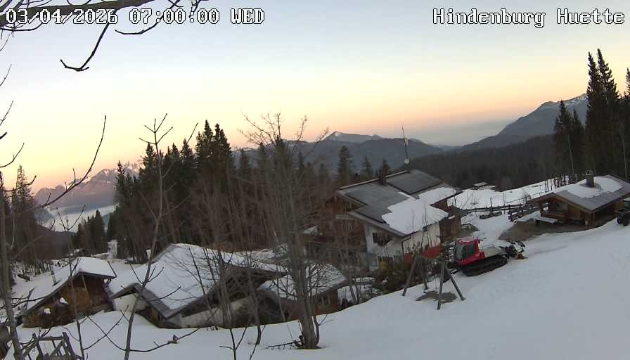 Archiv Foto Webcam Reit im Winkl: Hindenburghütte - Hemmersuppenalm
