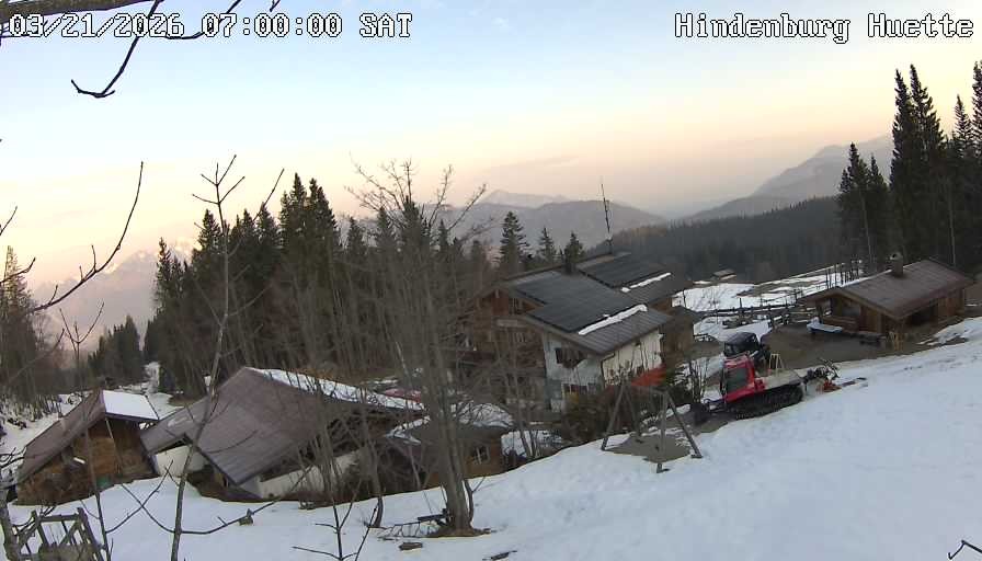 Archiv Foto Webcam Reit im Winkl: Hindenburghütte - Hemmersuppenalm