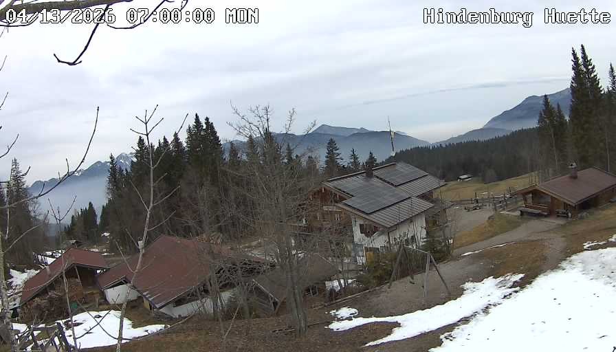 Archiv Foto Webcam Reit im Winkl: Hindenburghütte - Hemmersuppenalm