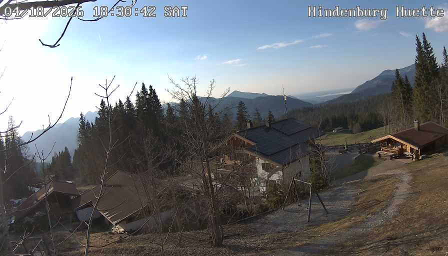 Archiv Foto Webcam Reit im Winkl: Hindenburghütte - Hemmersuppenalm