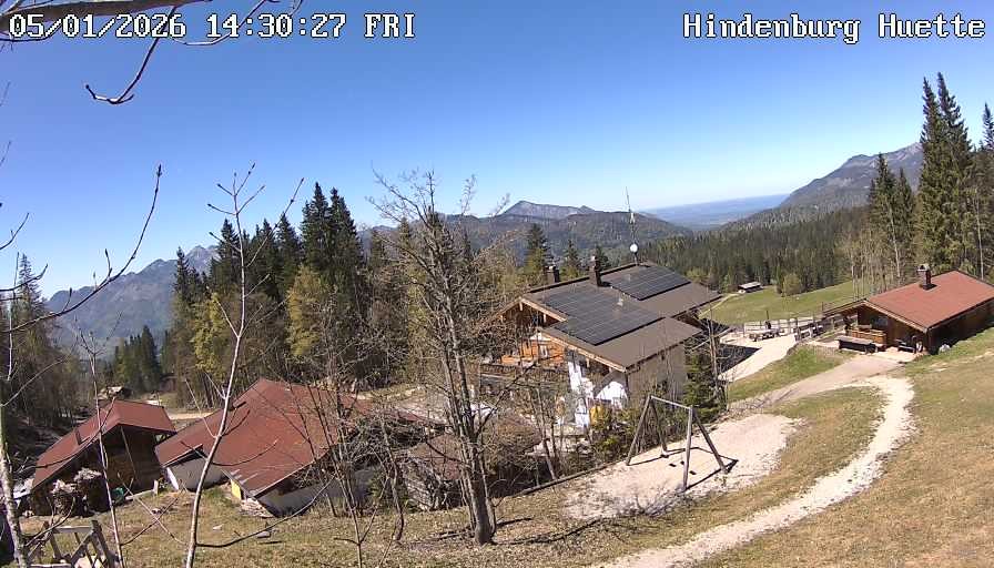 Archiv Foto Webcam Reit im Winkl: Hindenburghütte - Hemmersuppenalm