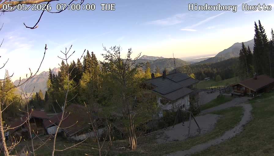 Archiv Foto Webcam Reit im Winkl: Hindenburghütte - Hemmersuppenalm