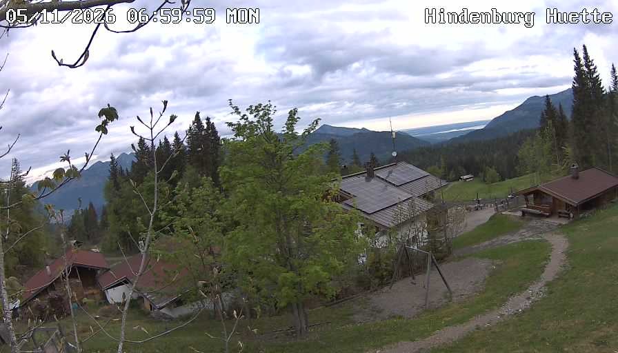 Archiv Foto Webcam Reit im Winkl: Hindenburghütte - Hemmersuppenalm
