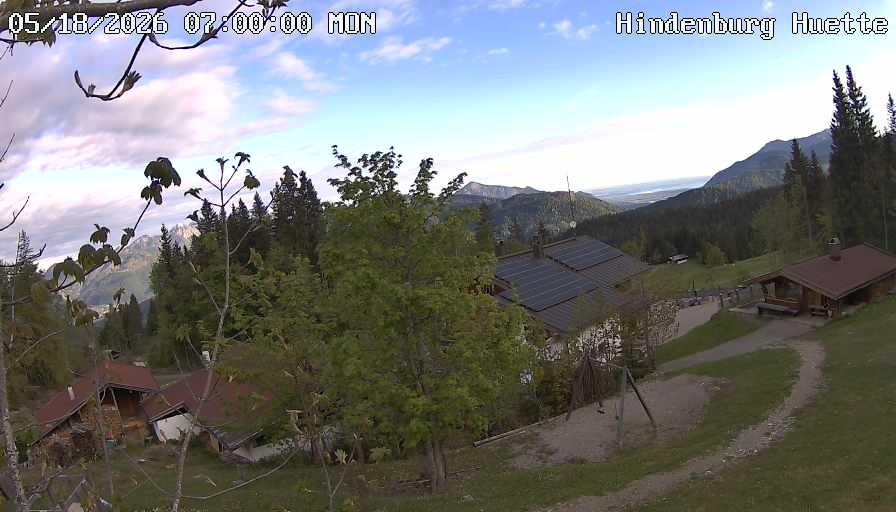 Archiv Foto Webcam Reit im Winkl: Hindenburghütte - Hemmersuppenalm