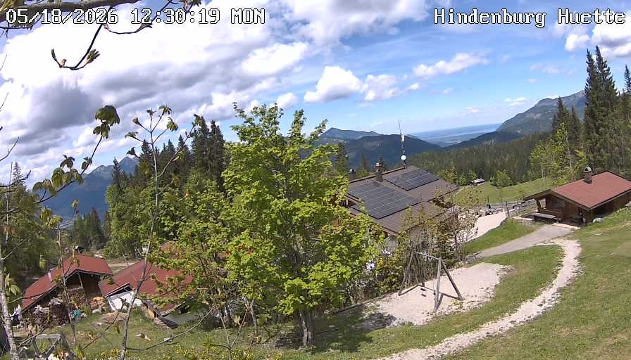 Archiv Foto Webcam Reit im Winkl: Hindenburghütte - Hemmersuppenalm