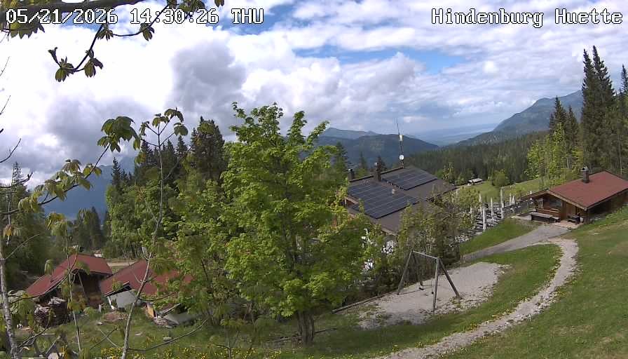 Archiv Foto Webcam Reit im Winkl: Hindenburghütte - Hemmersuppenalm
